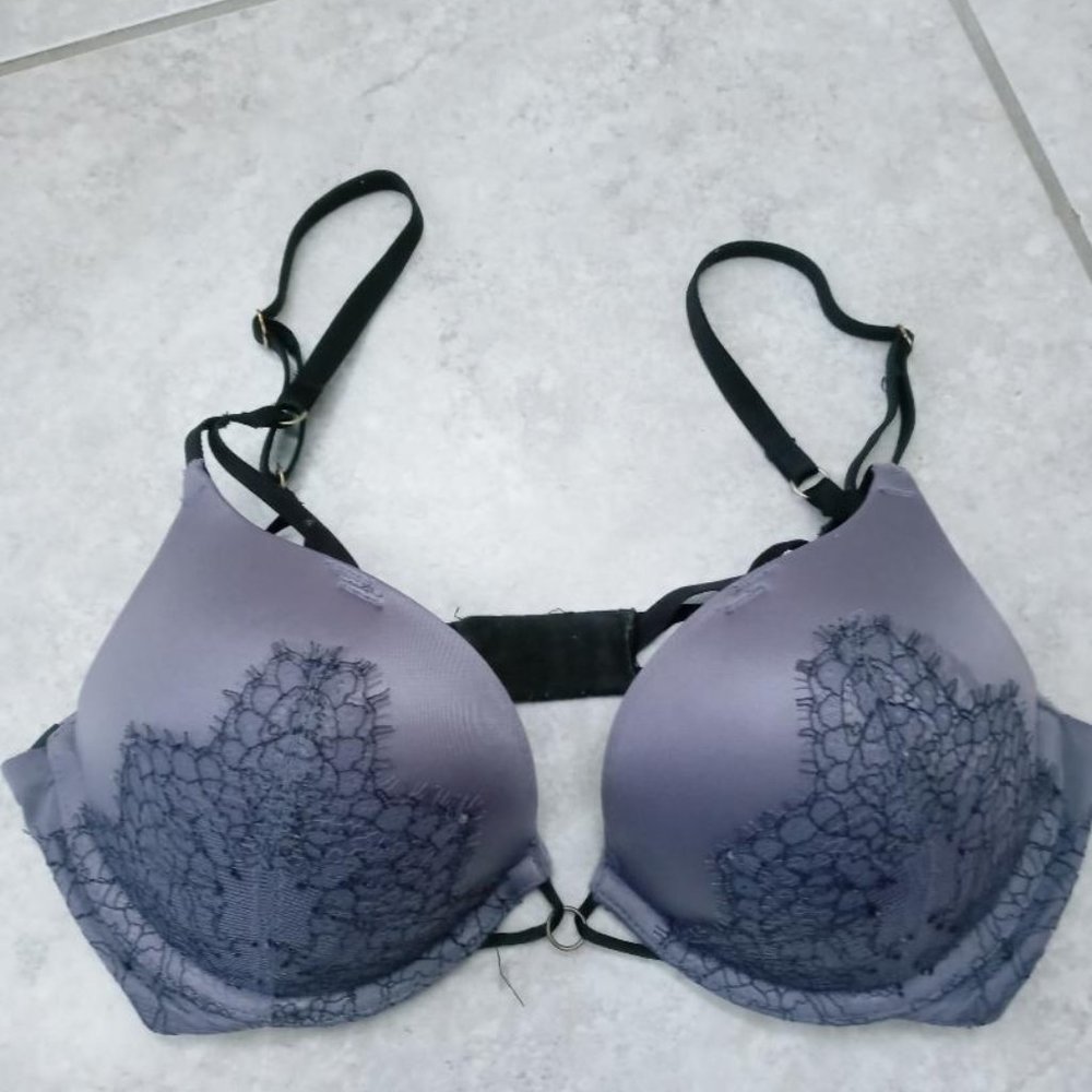 Victoria Secret's Bombshell Bra